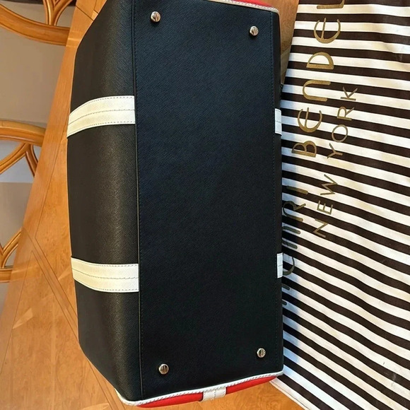 Henri Bendel West 57th Duffle Bag $1200 retail - Picture 8 of 12